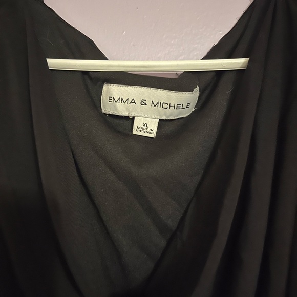 Elegant Black Women's Jumpsuit - Picture 2 of 3